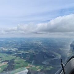 Flugwegposition um 10:52:21: Aufgenommen in der Nähe von Gemeinde Waldkirchen am Wesen, Österreich in 1622 Meter